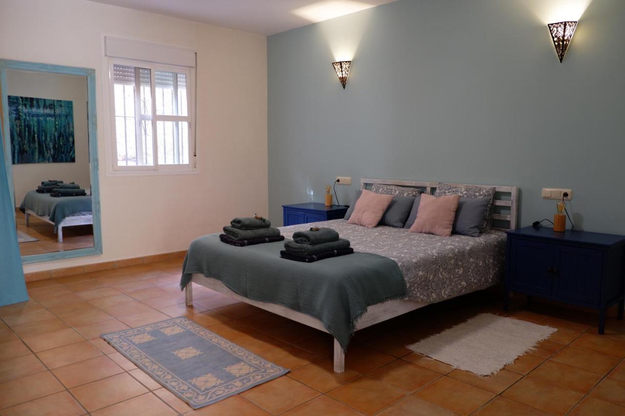 Vegan Guesthouse Finca Pereila Coín Exteriör bild