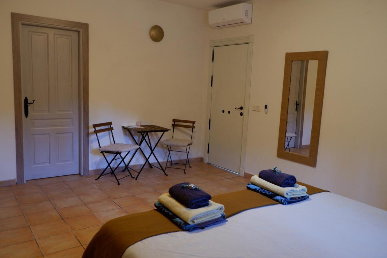 Vegan Guesthouse Finca Pereila Coín Exteriör bild