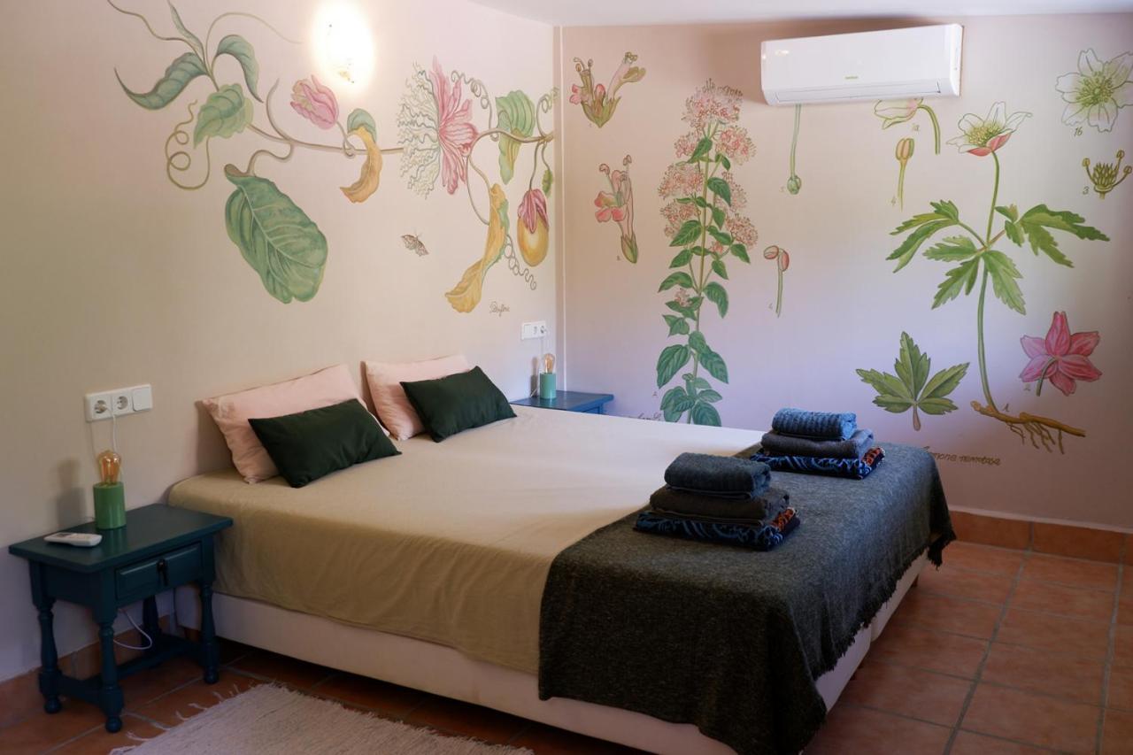 Vegan Guesthouse Finca Pereila Coín Exteriör bild